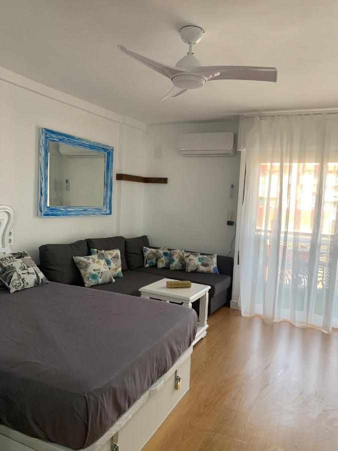 Sweet Home Benalmadena: Seaside Studio with Pools and Wi-Fi Exterior photo
