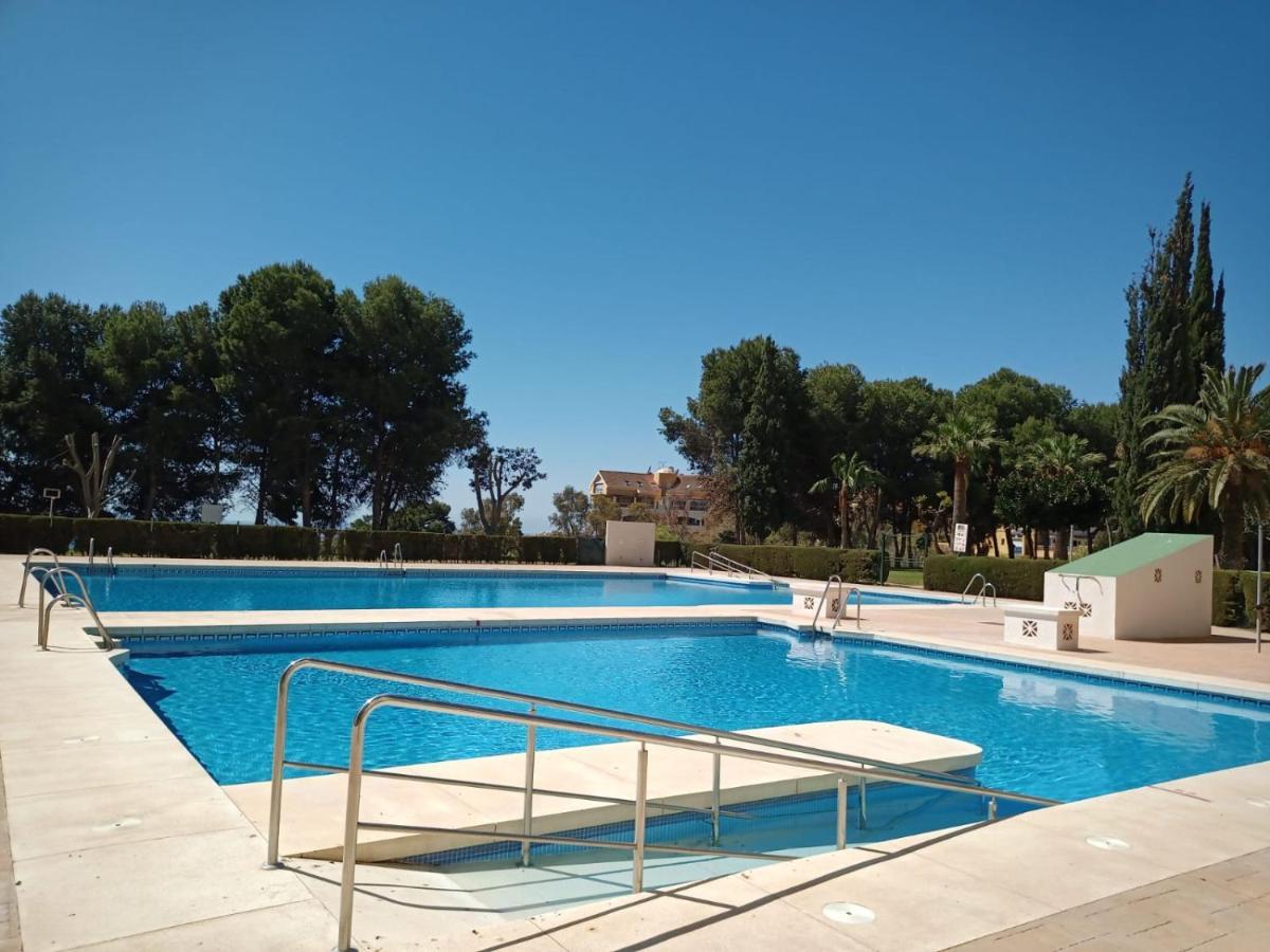 Sweet Home Benalmadena: Seaside Studio with Pools and Wi-Fi Exterior photo